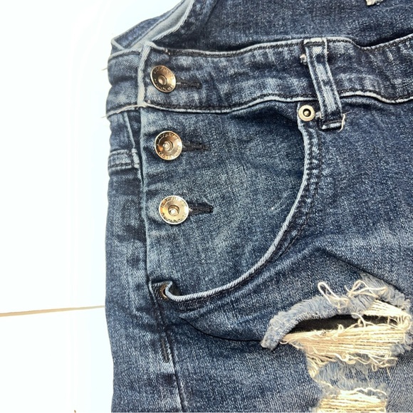 Blackheart Dark Blue Denim Bib Overall Shorts Rips Star Accent Size 13 Stretchy - Picture 14 of 16